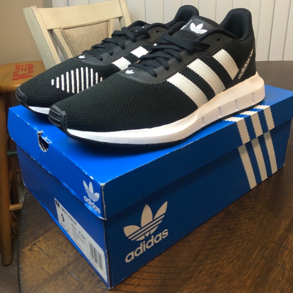 Adidas Swift Run Shoes